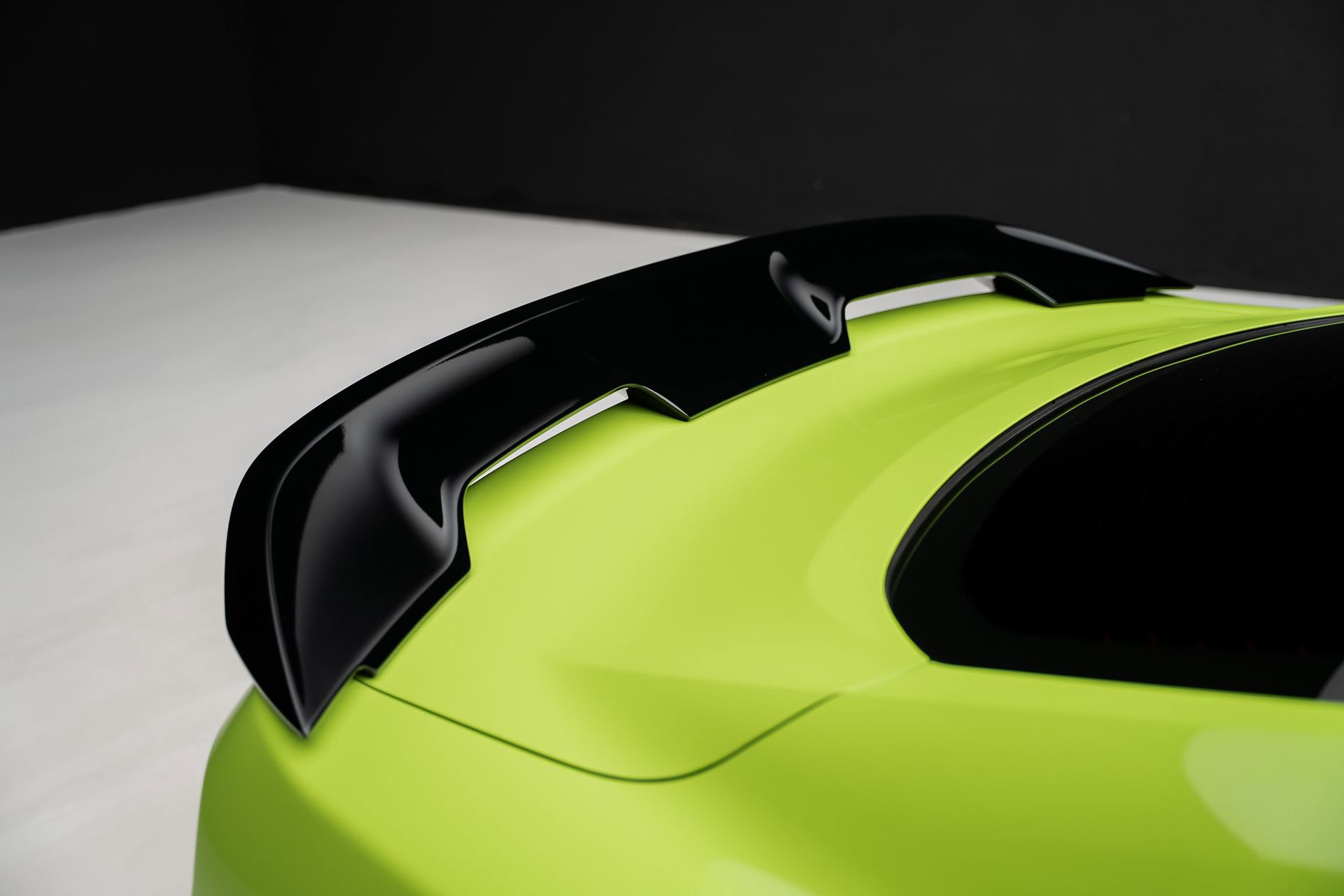 Used 2020 Ford Mustang Shelby GT500 w/ Technology Package image 36