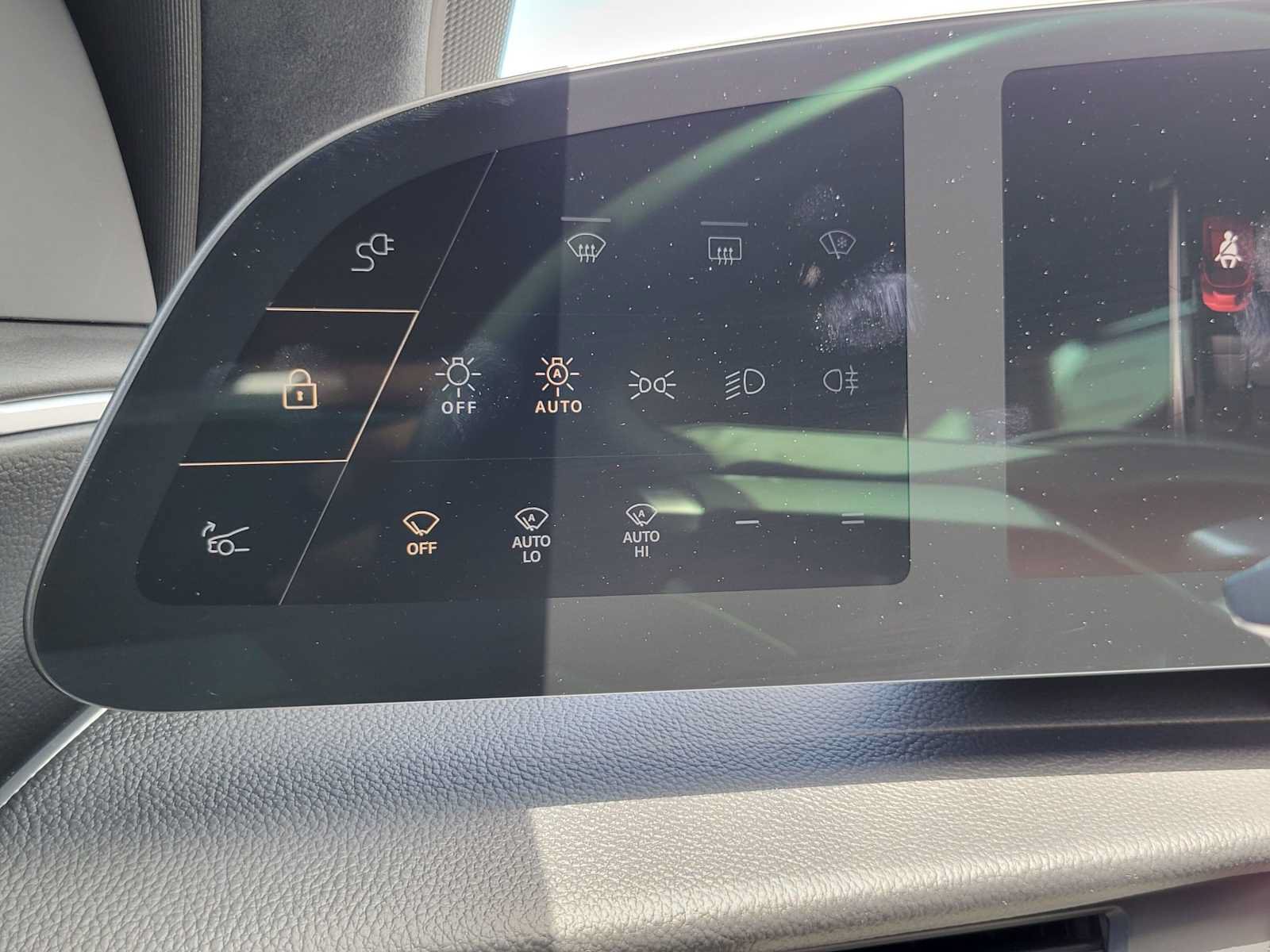 Used 2025 Lucid Air Touring AWD/4WD image 28