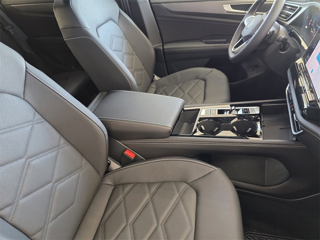 New 2026 Volkswagen Atlas Cross Sport SE image 11