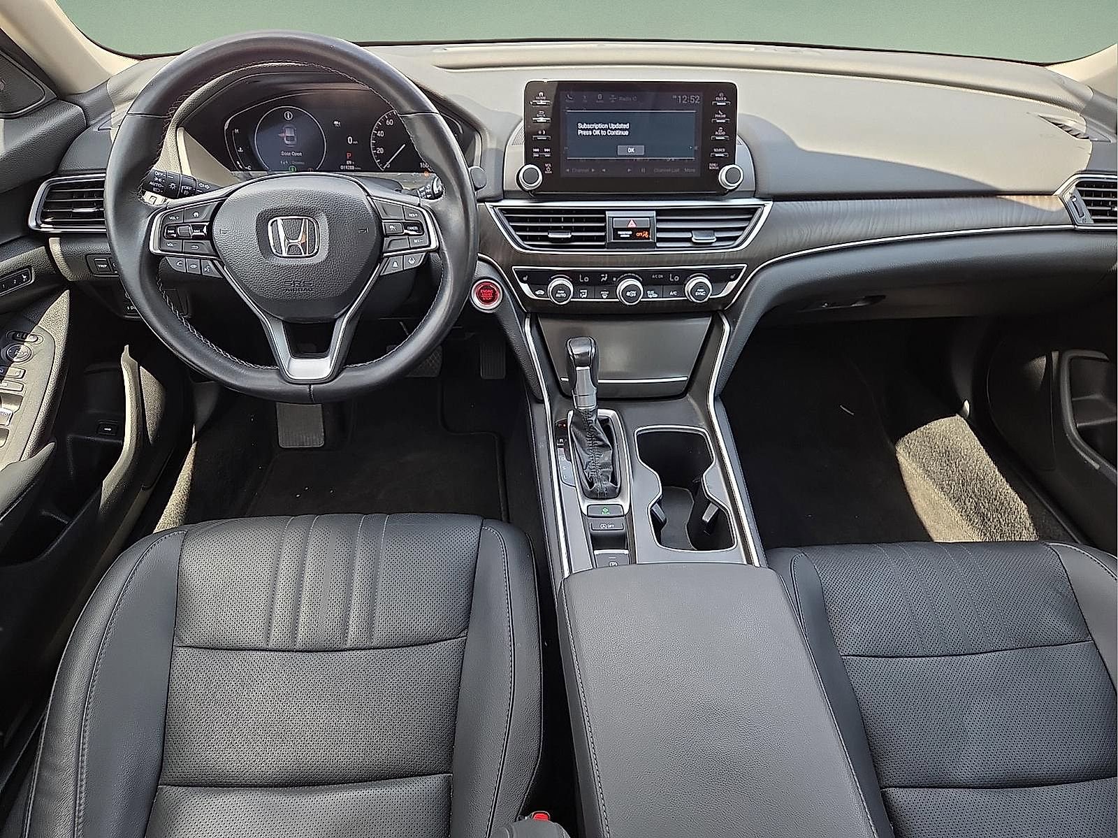 Used 2021 Honda Accord EX-L image 11