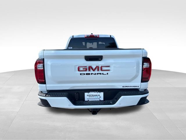 New 2026 GMC Canyon Denali w/ LPO, Black Badging Package AWD/4WD image 4