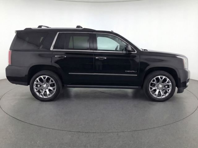 Used 2018 GMC Yukon Denali w/ Open Road Package image 2