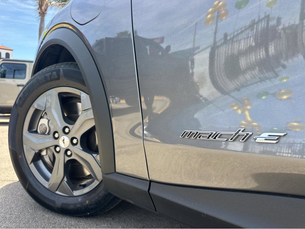 Used 2021 Ford Mustang Mach-E Select RWD image 39