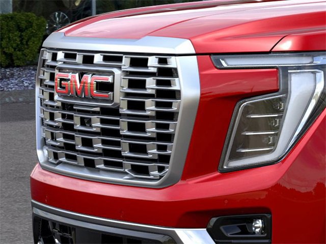 New 2026 GMC Yukon Denali w/ Sun & Power Step Package image 13