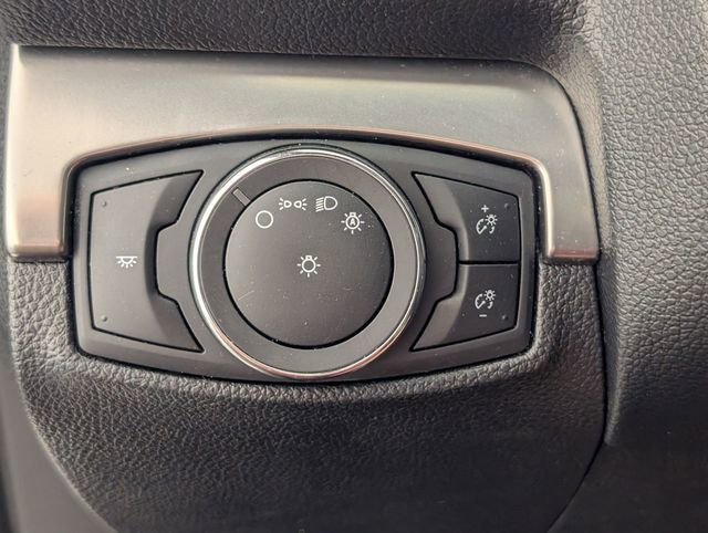 Used 2019 Ford Explorer XLT FWD image 15