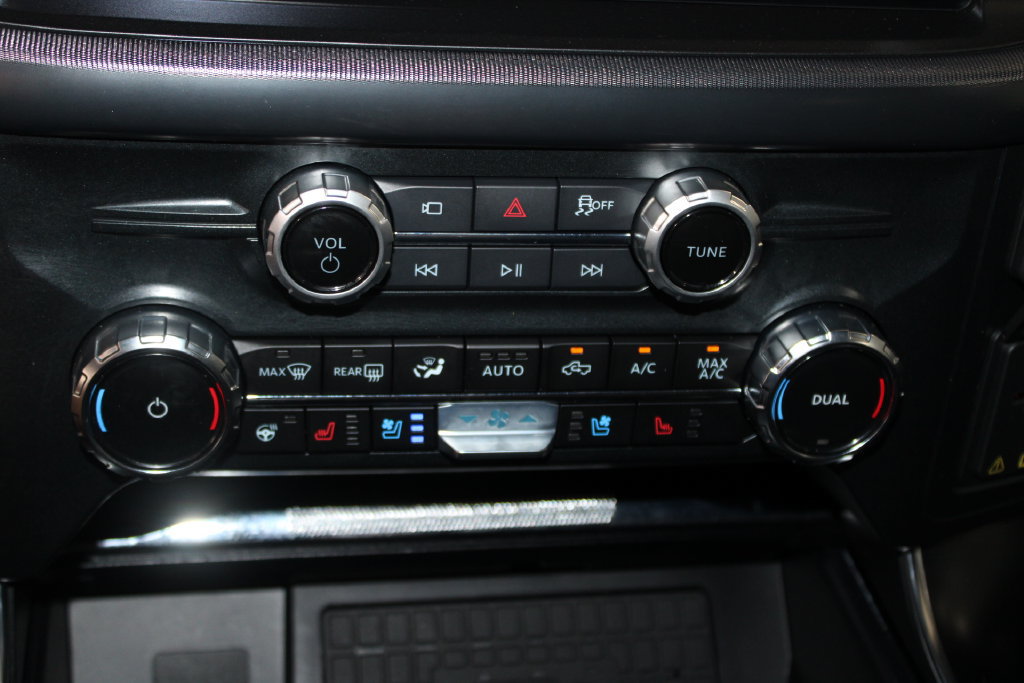 Used 2025 Ford F150 Raptor AWD/4WD image 51