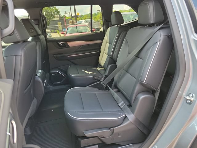 New 2026 Buick Enclave Preferred w/ Power Package AWD/4WD image 9