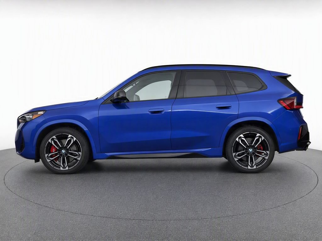 Used 2024 BMW X1 M35i AWD/4WD image 2