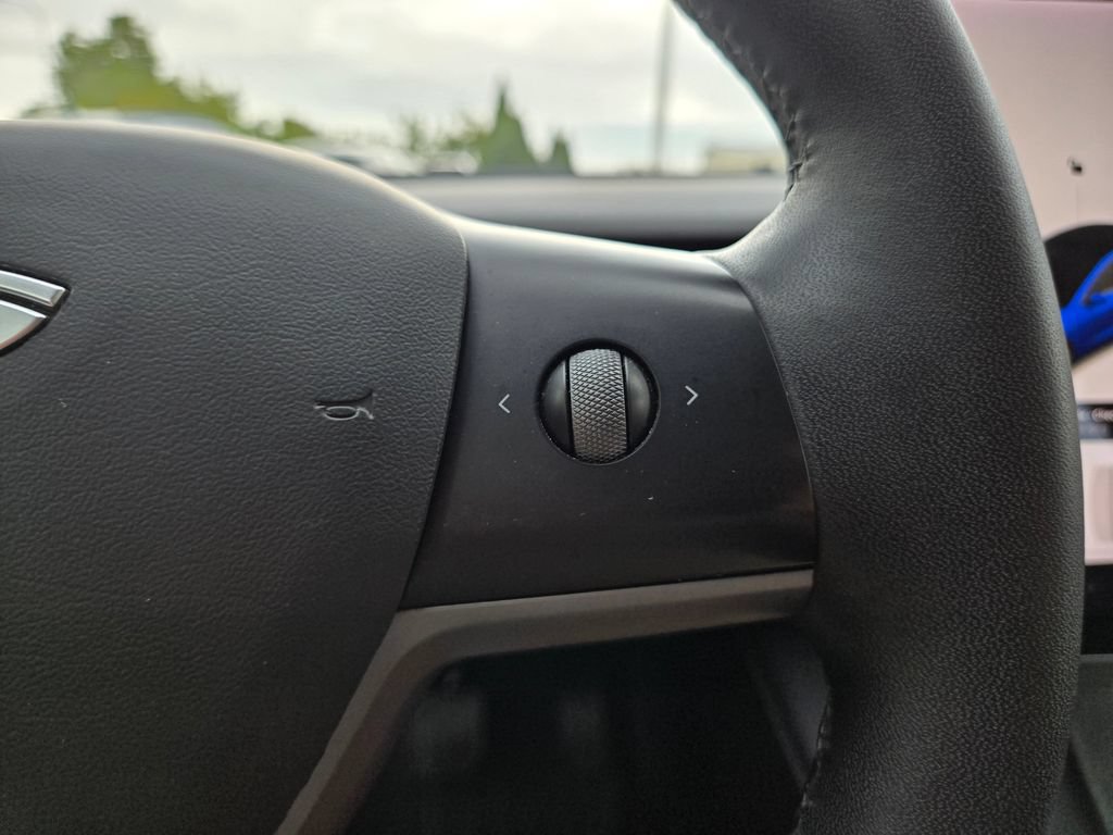 Used 2021 Tesla Model 3 Standard Range Plus RWD image 31