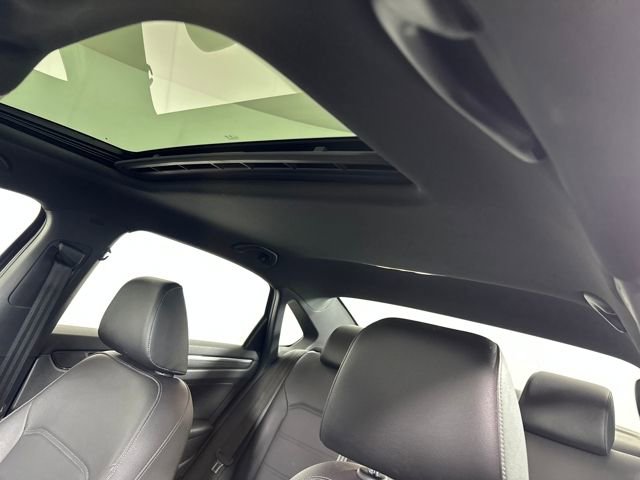 Used 2021 Volkswagen Passat 2.0T R-Line FWD image 12