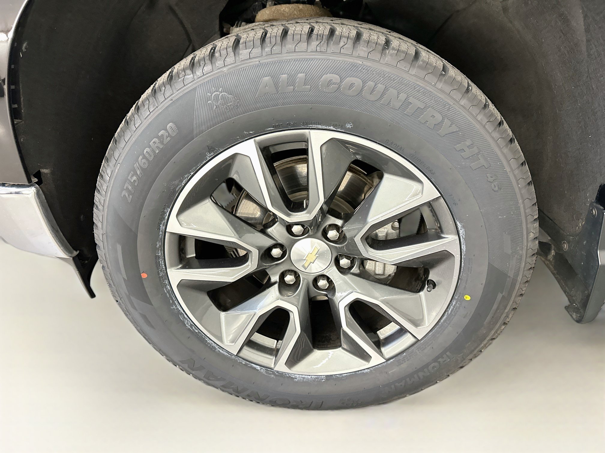 Used 2024 Chevrolet Silverado 1500 LT AWD/4WD image 35