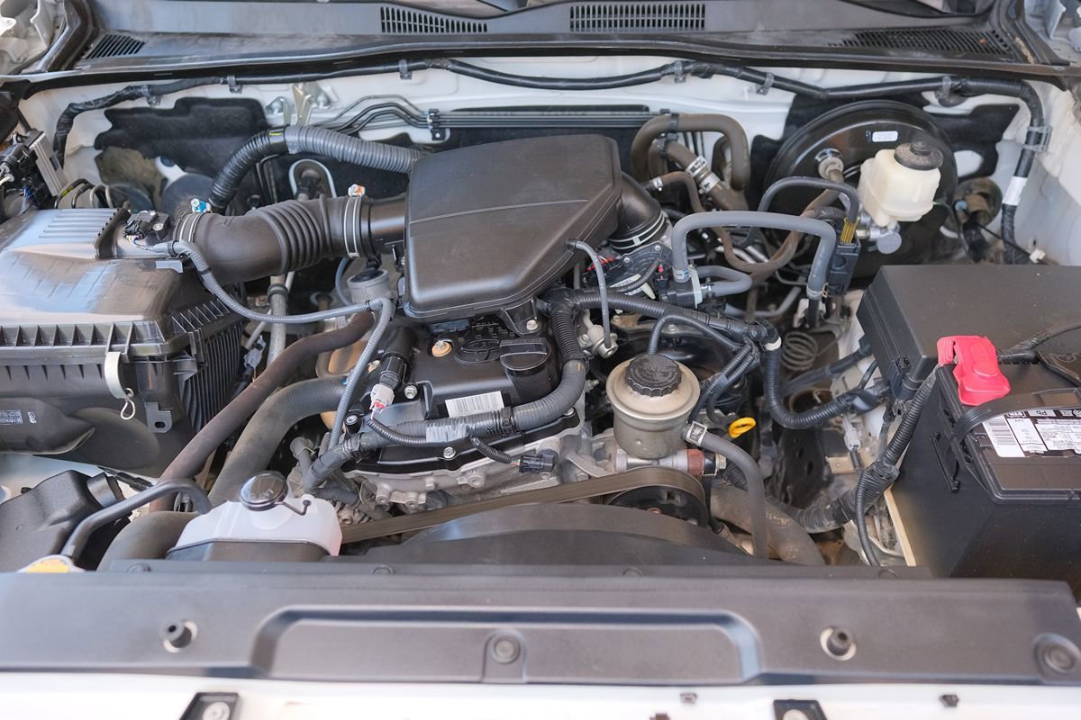 Used 2017 Toyota Tacoma SR RWD image 9