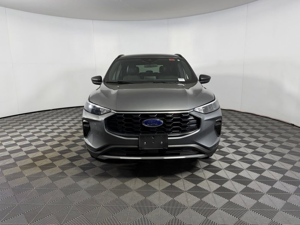 Used 2025 Ford Escape ST-Line AWD/4WD image 9