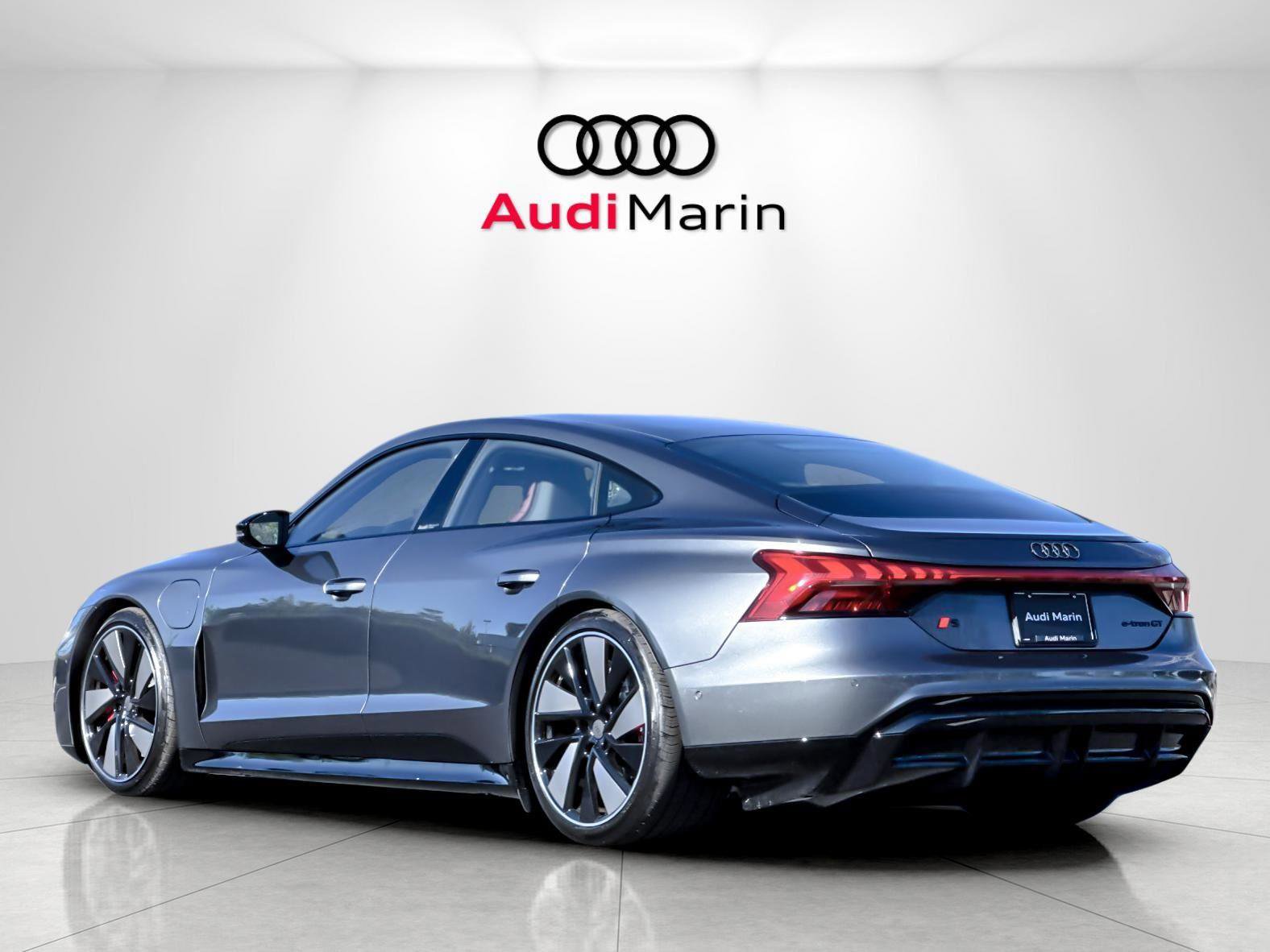 New 2026 Audi S e-tron GT Prestige image 3