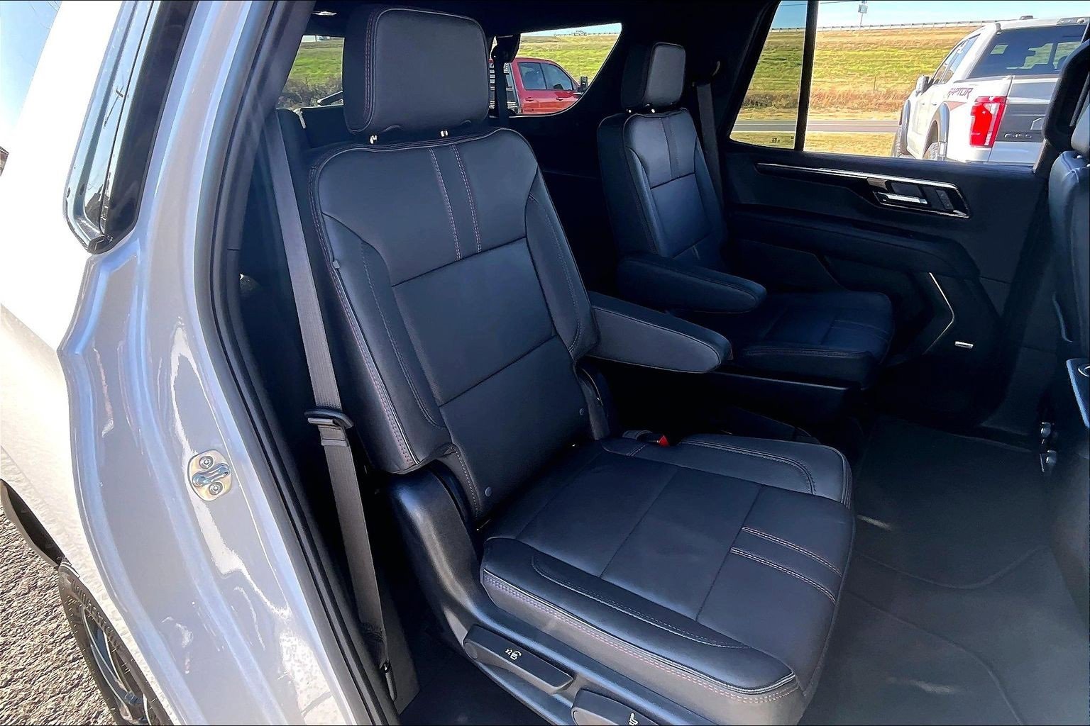 Used 2025 Chevrolet Tahoe RST w/ Comfort Package image 29