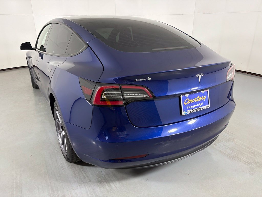 Used 2022 Tesla Model 3 RWD image 6