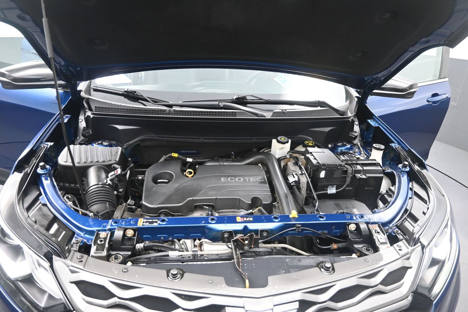 Used 2019 Chevrolet Equinox LT AWD/4WD image 16