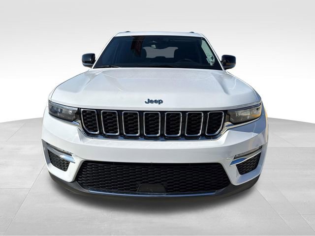 Used 2023 Jeep Grand Cherokee 4WD 4xe image 2