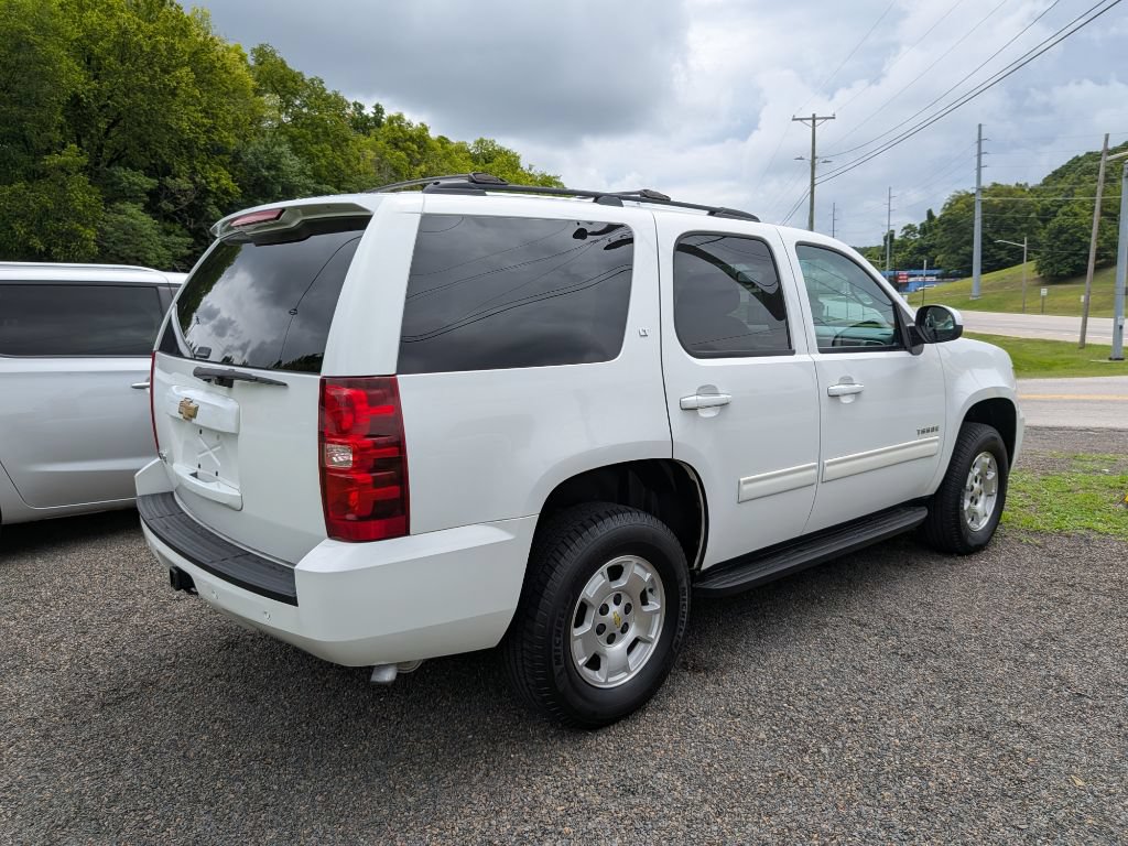 Used 2013 Chevrolet Tahoe LT RWD image 3
