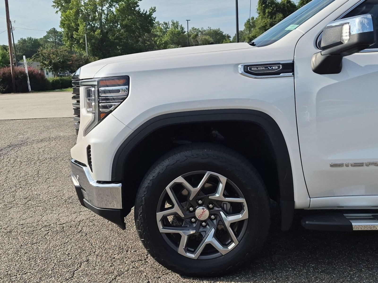 Certified 2024 GMC Sierra 1500 SLT w/ SLT Premium Plus Package AWD/4WD image 35