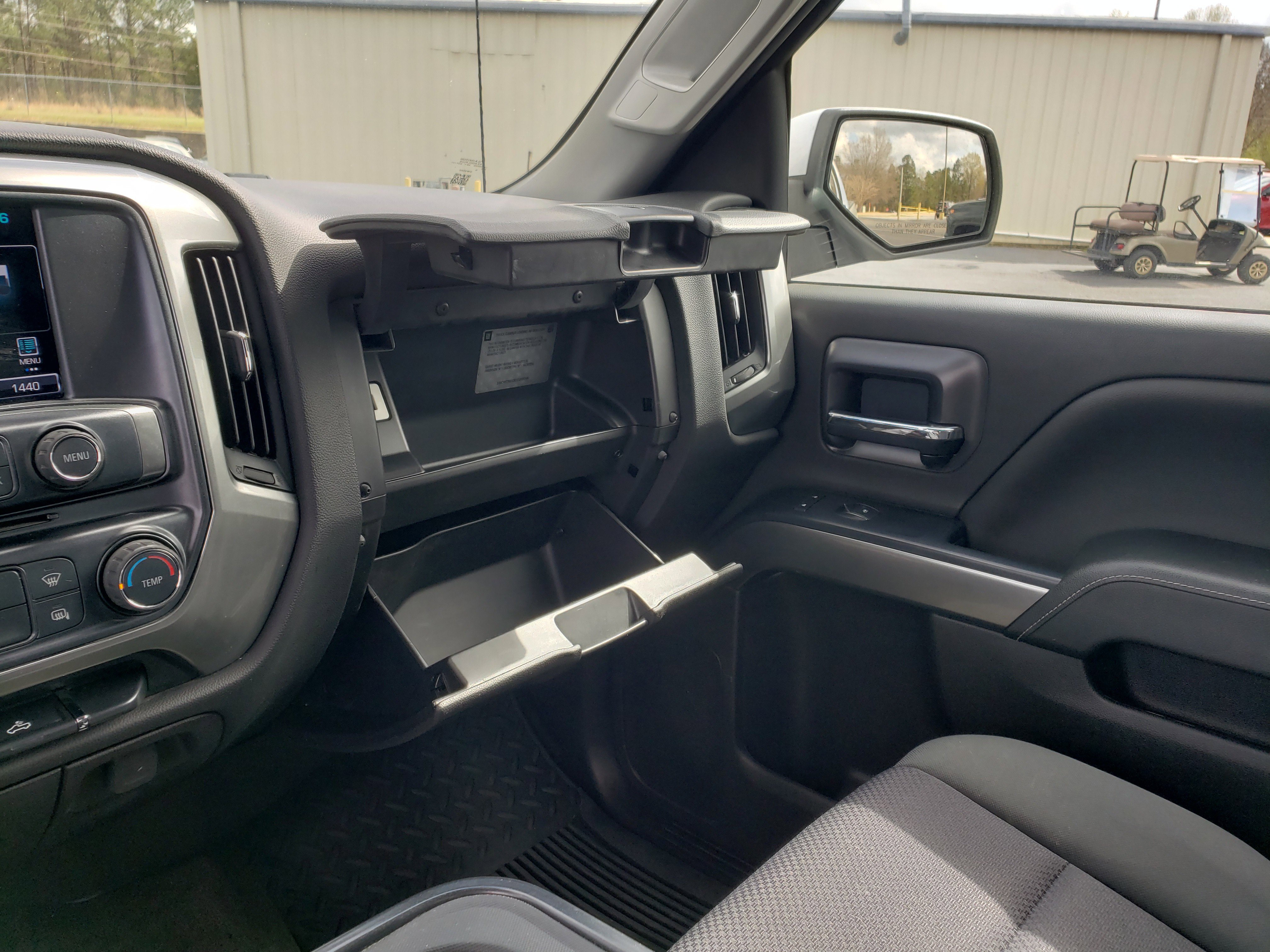 Used 2018 Chevrolet Silverado 1500 LT image 8