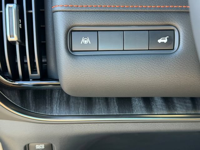 New 2026 Nissan Armada PRO-4X w/ Captain's Chari Seat Package AWD/4WD image 12