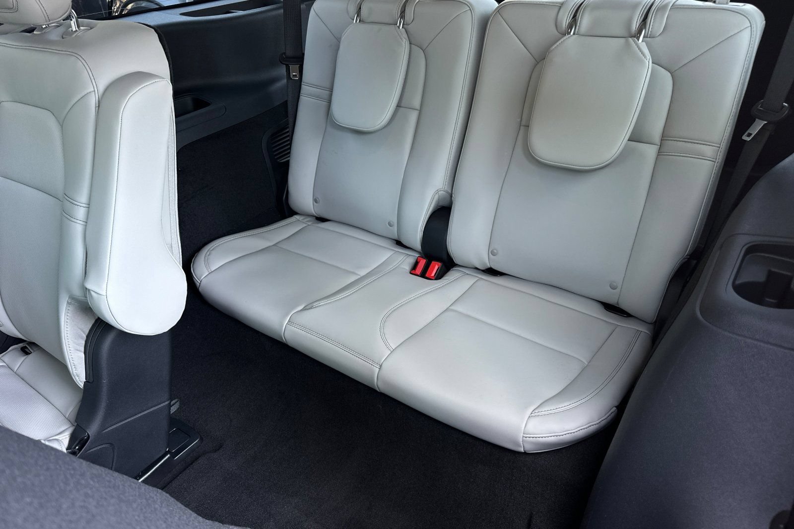 New 2026 Lincoln Aviator 2WD image 14