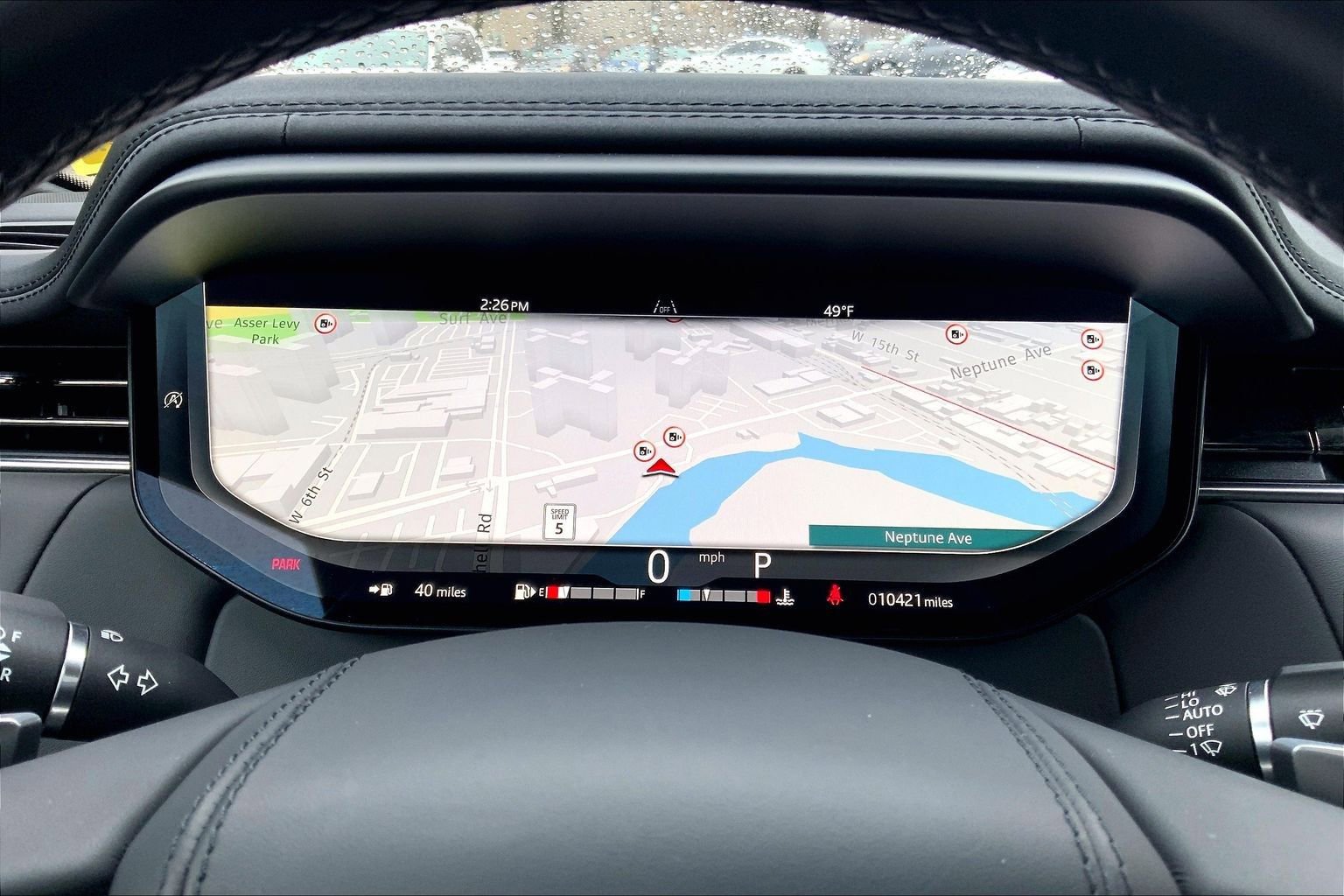 Used 2024 Land Rover Range Rover Sport SE image 25