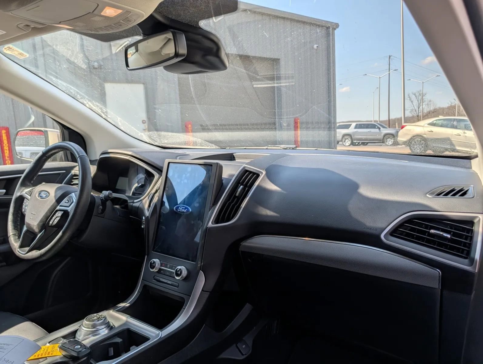 Used 2021 Ford Edge SEL w/ Cargo Accessory Package image 12