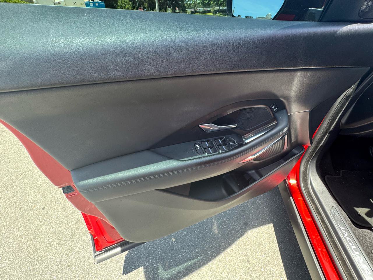 Used 2019 Jaguar E-PACE S AWD/4WD image 22
