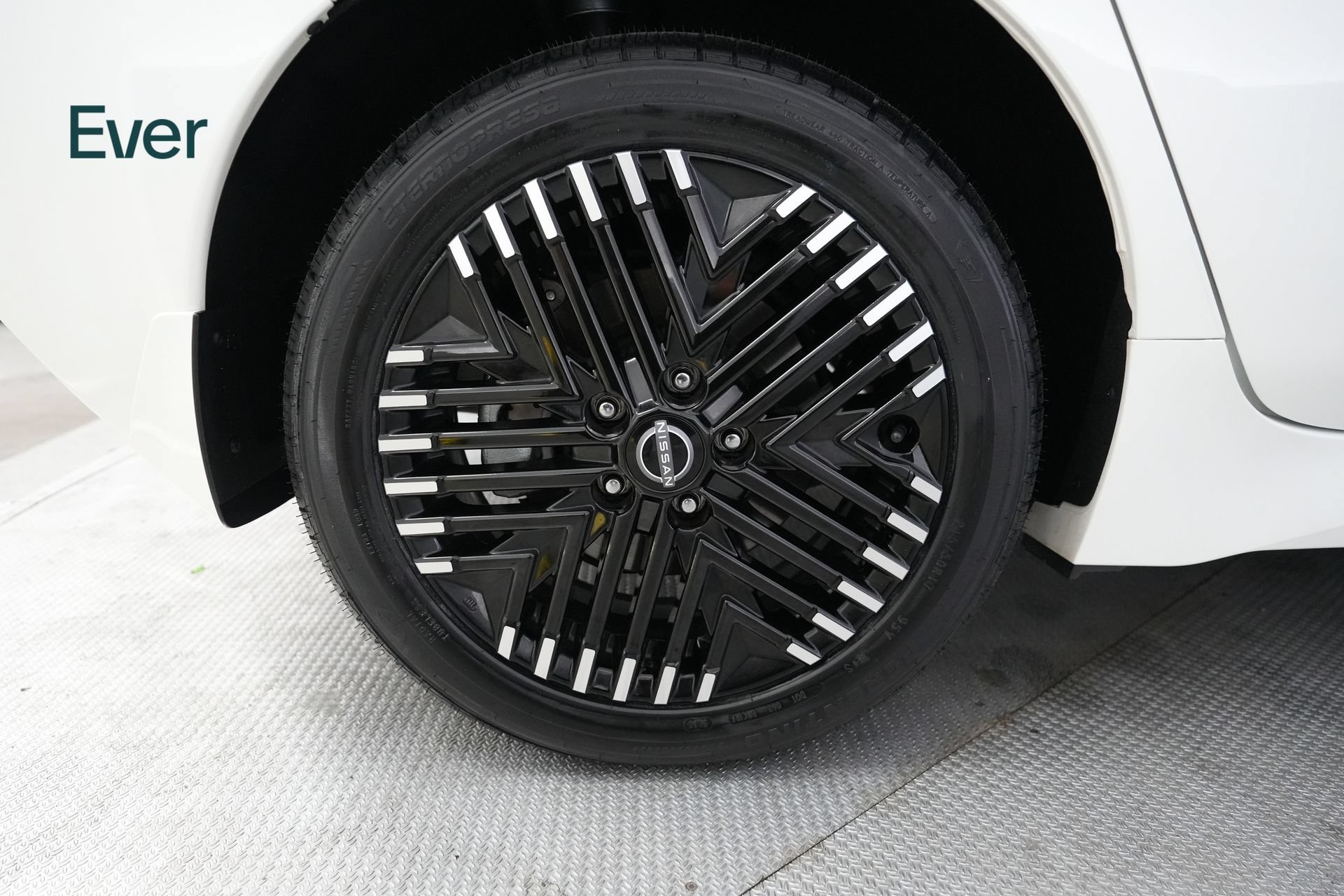 Used 2024 Nissan Leaf SV Plus FWD image 22
