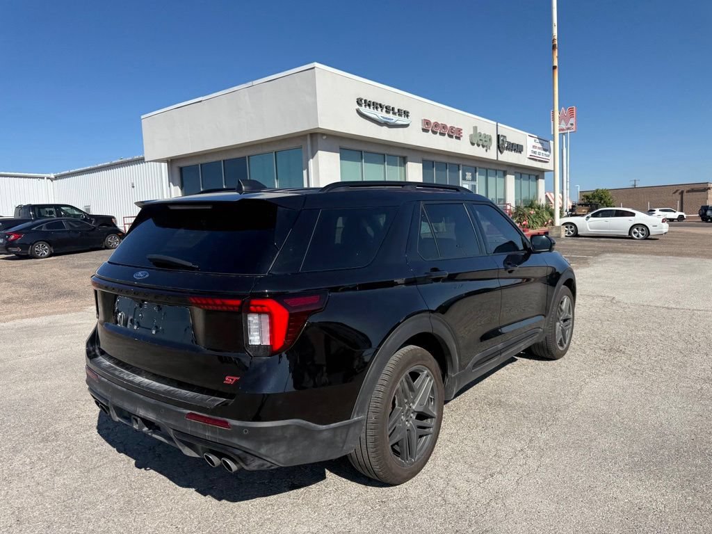 Used 2026 Ford Explorer ST w/ Sun And Sound Package AWD/4WD image 7