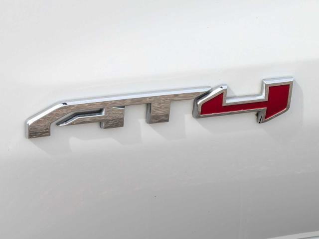 Used 2024 GMC Sierra 1500 AT4 w/ Technology Package AWD/4WD image 13