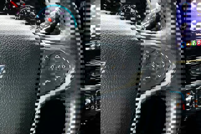 Used 2020 Chevrolet Traverse RS image 19