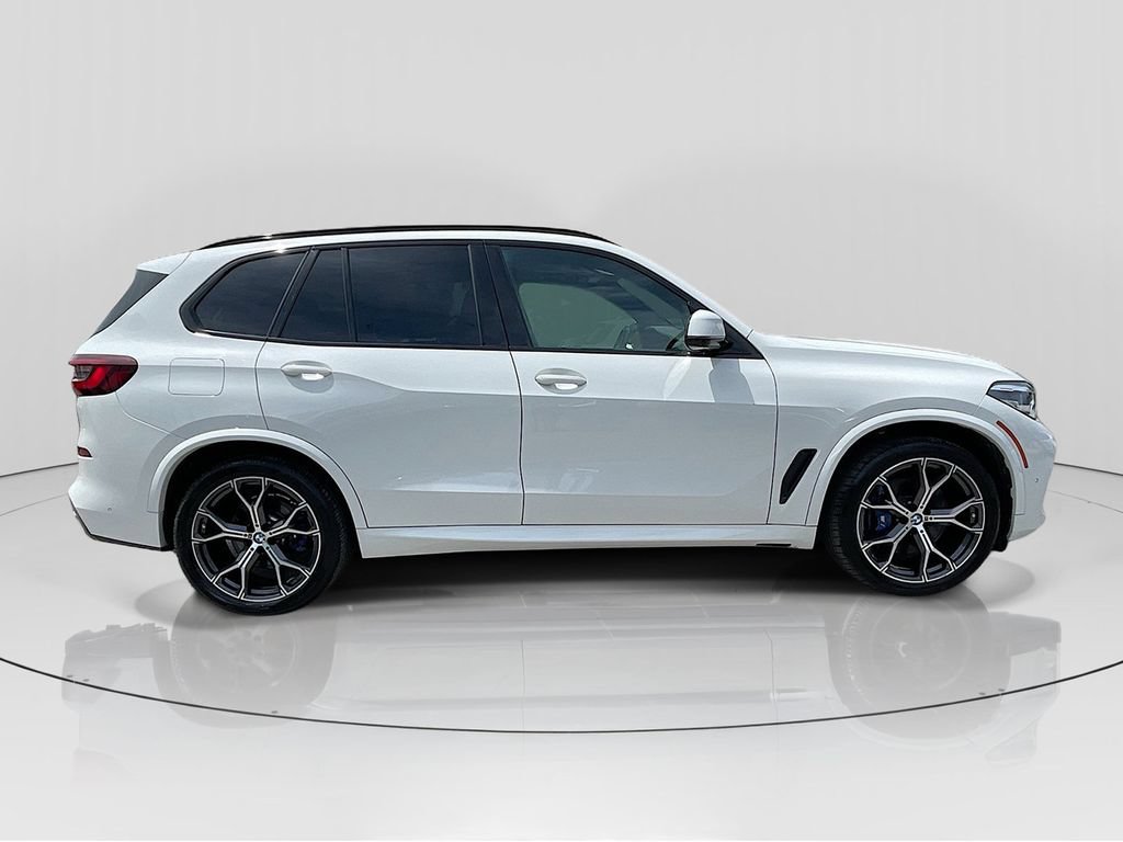 Used 2022 BMW X5 xDrive40i AWD/4WD image 8