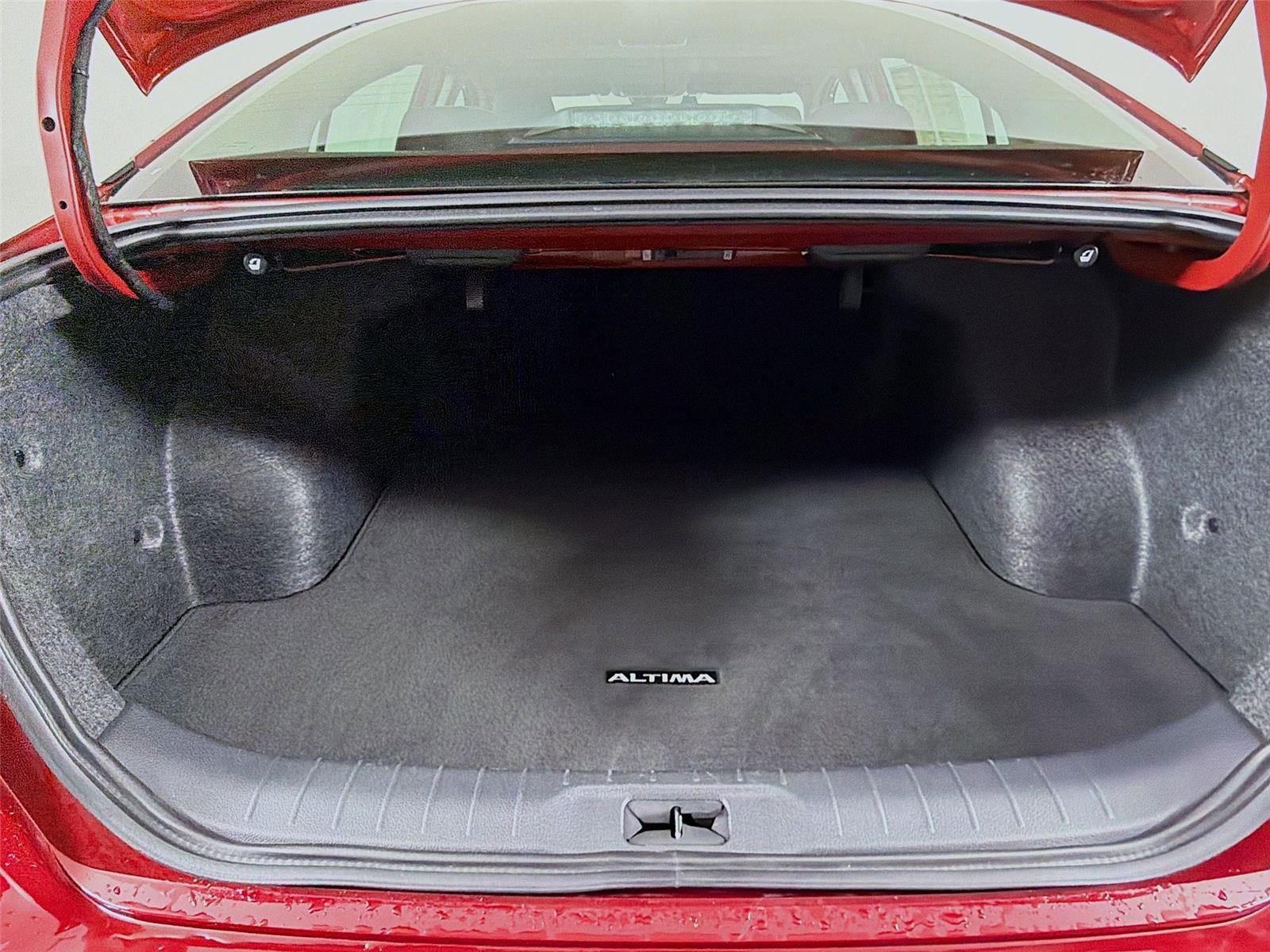 Used 2025 Nissan Altima 2.5 SL image 26