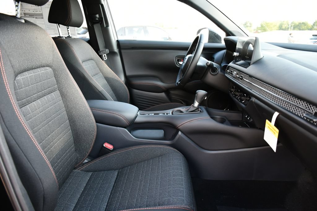 New 2027 Honda HR-V Sport image 28