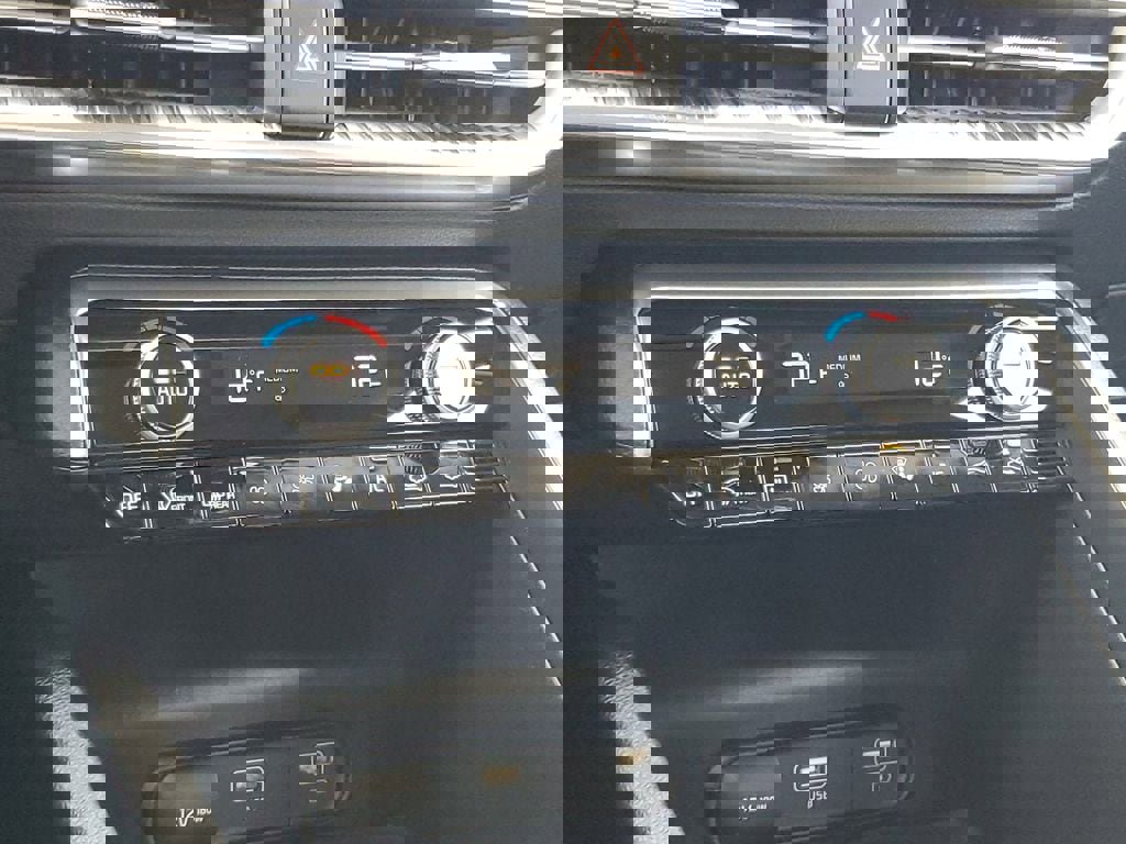 Used 2023 Kia K5 EX FWD image 19