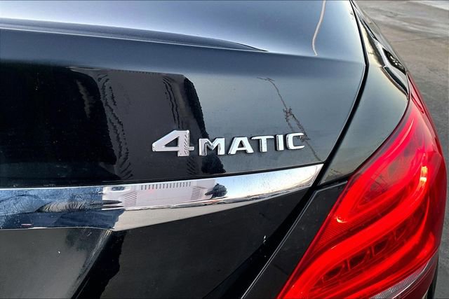 Used 2017 Mercedes-Benz C 300 4MATIC Sedan image 21