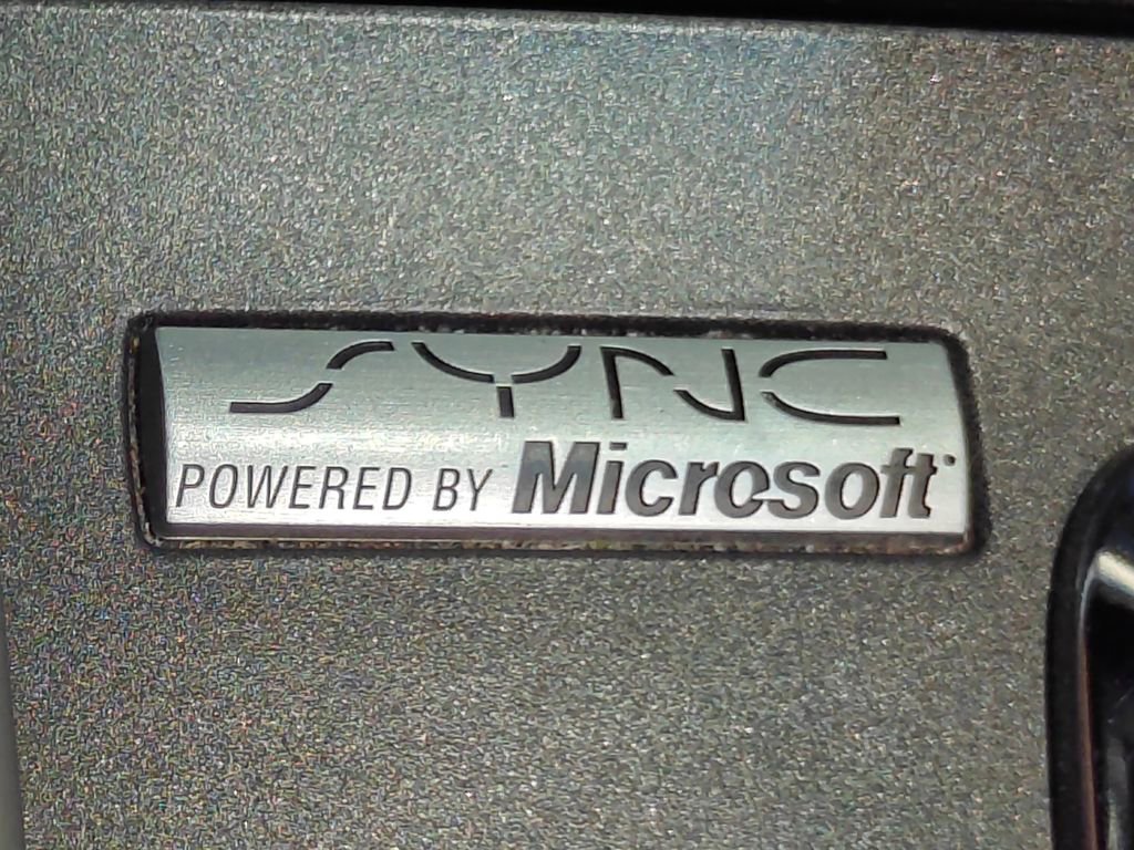 Used 2011 Lincoln MKZ Hybrid image 9