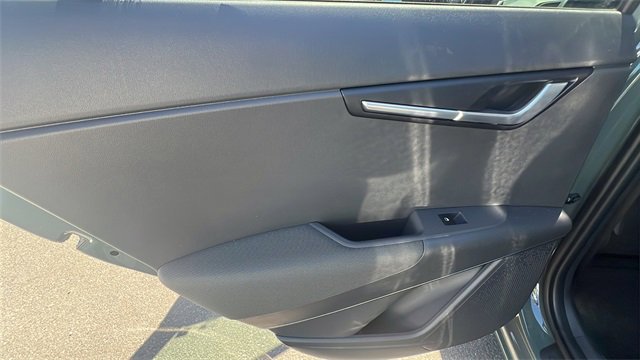 Used 2025 Kia Niro EX Touring image 13
