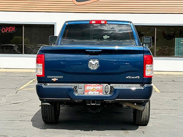 Used 2024 RAM 2500 Big Horn w/ Sport Appearance Package AWD/4WD image 10