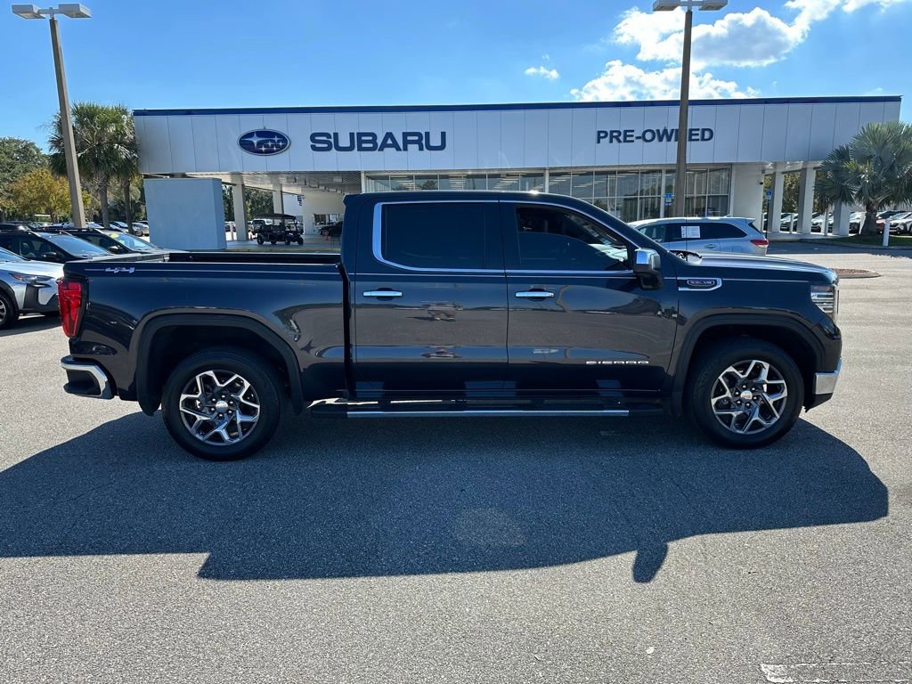 Used 2023 GMC Sierra 1500 SLT w/ SLT Premium Package image 2