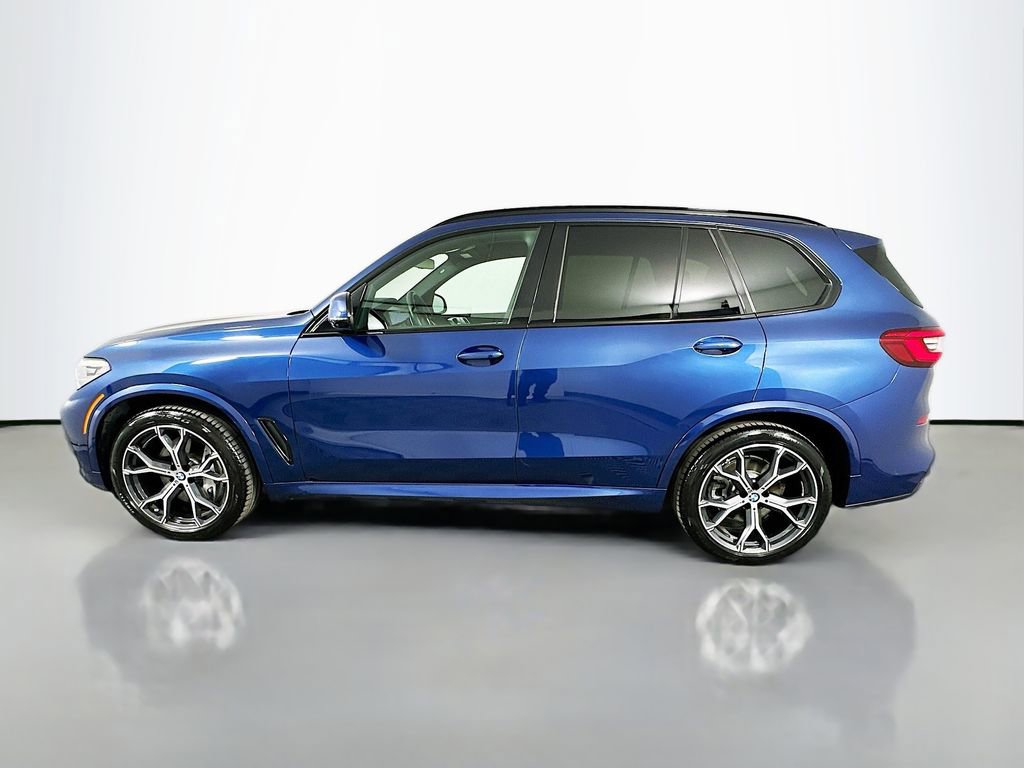 Used 2019 BMW X5 xDrive50i w/ M Sport Package AWD/4WD image 8