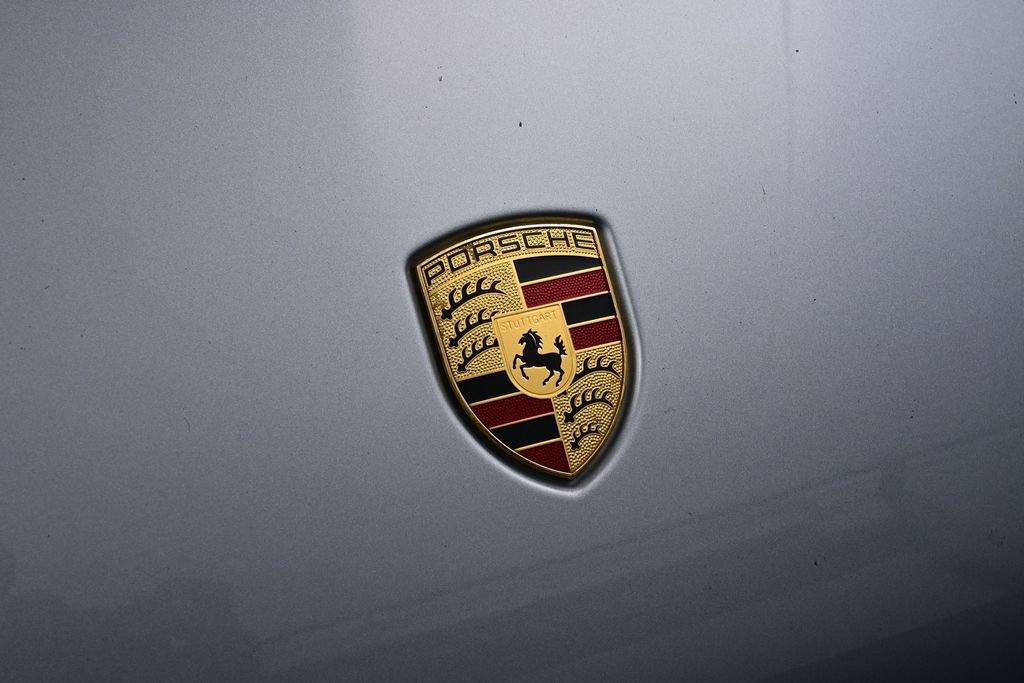 Certified 2020 Porsche Macan AWD/4WD image 13