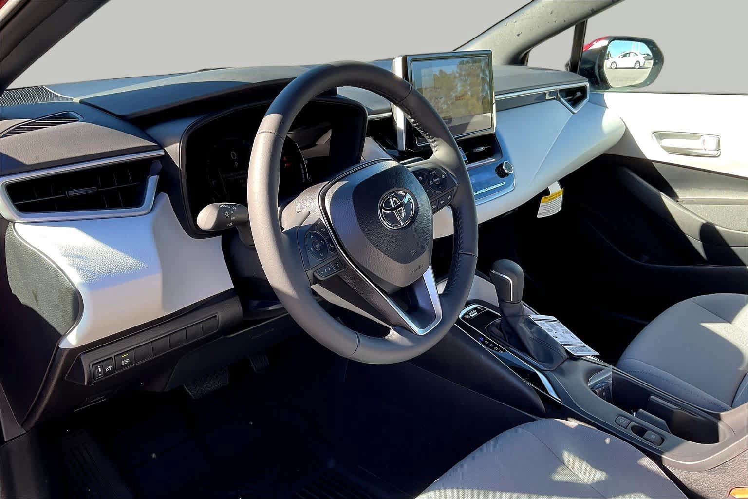 New 2027 Toyota Corolla SE FWD image 8