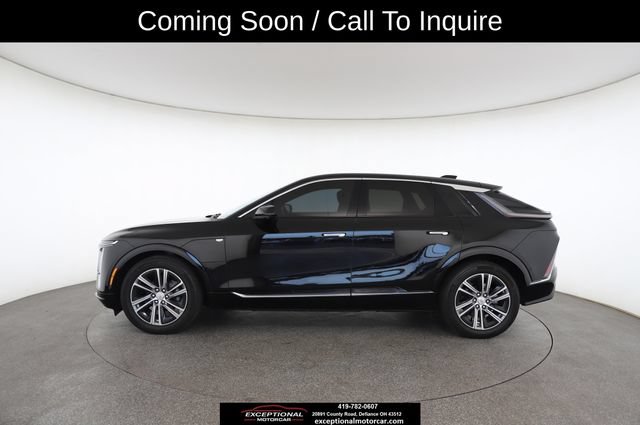 Used 2024 Cadillac Lyriq Luxury AWD/4WD image 13