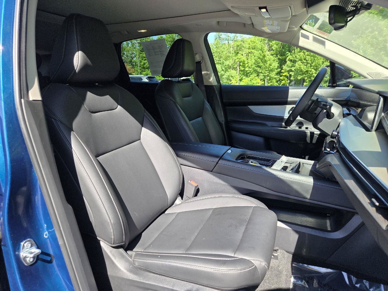 Used 2025 Nissan Murano SL w/ Cargo Package AWD/4WD image 25