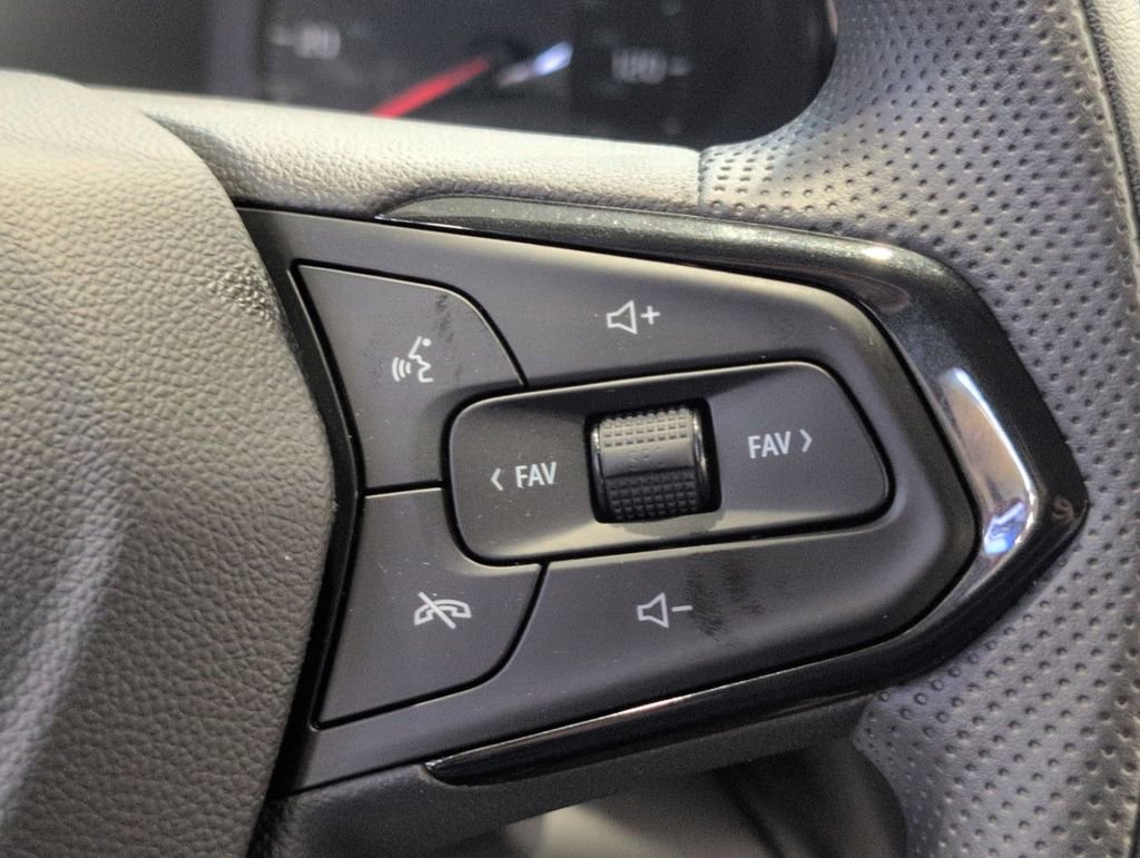 New 2026 Chevrolet Trax LS w/ Driver Confidence Package image 22