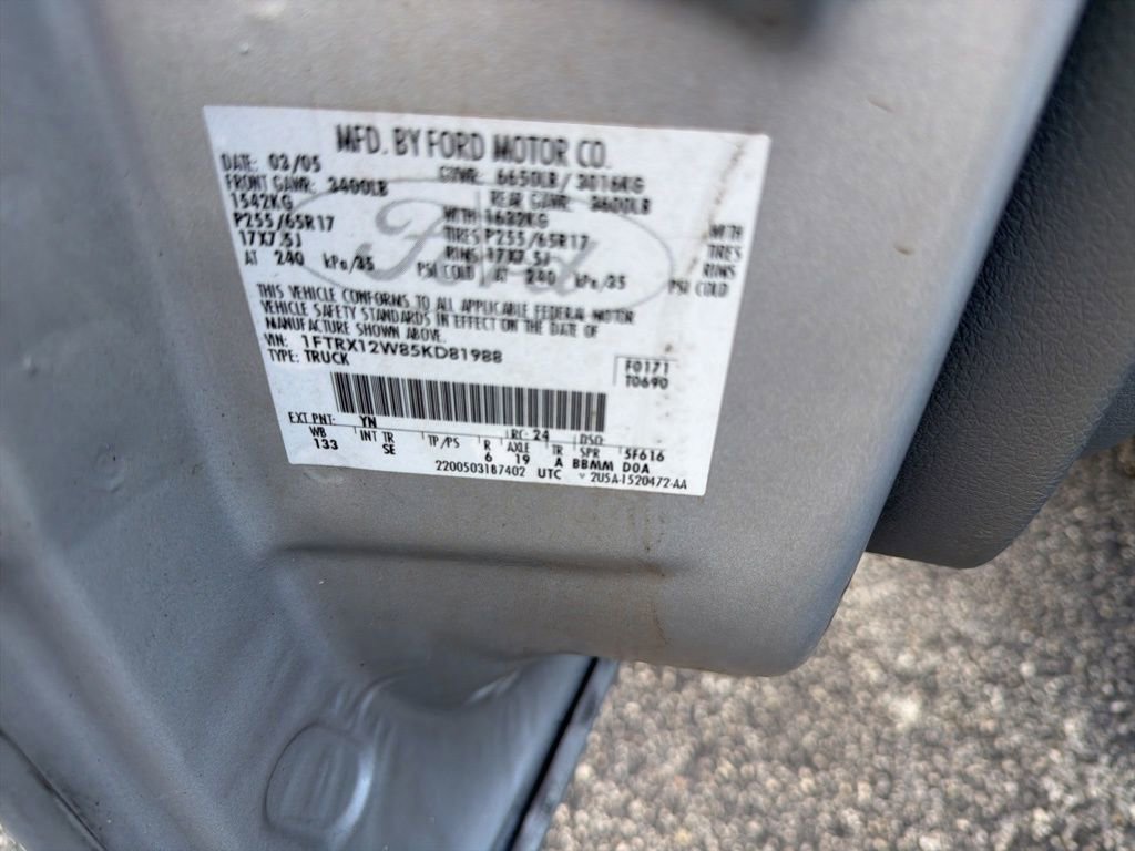 Used 2005 Ford F150 XLT image 14